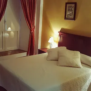 2* Penzion San Cayetano